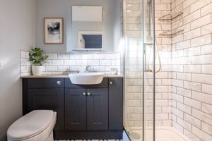 Photo 27- click for photo gallery